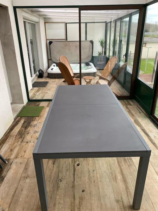 Maison Confortable Pour 10 Personnes Avec Jacuzzi 울가트 외부 사진